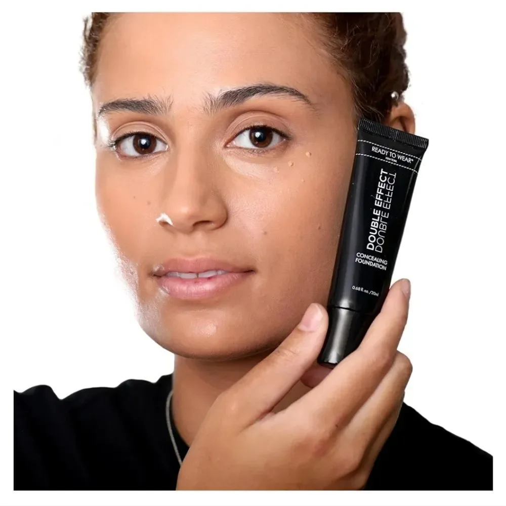 Ready To Wear Double Effect - Concealing Foundation Made In Italy